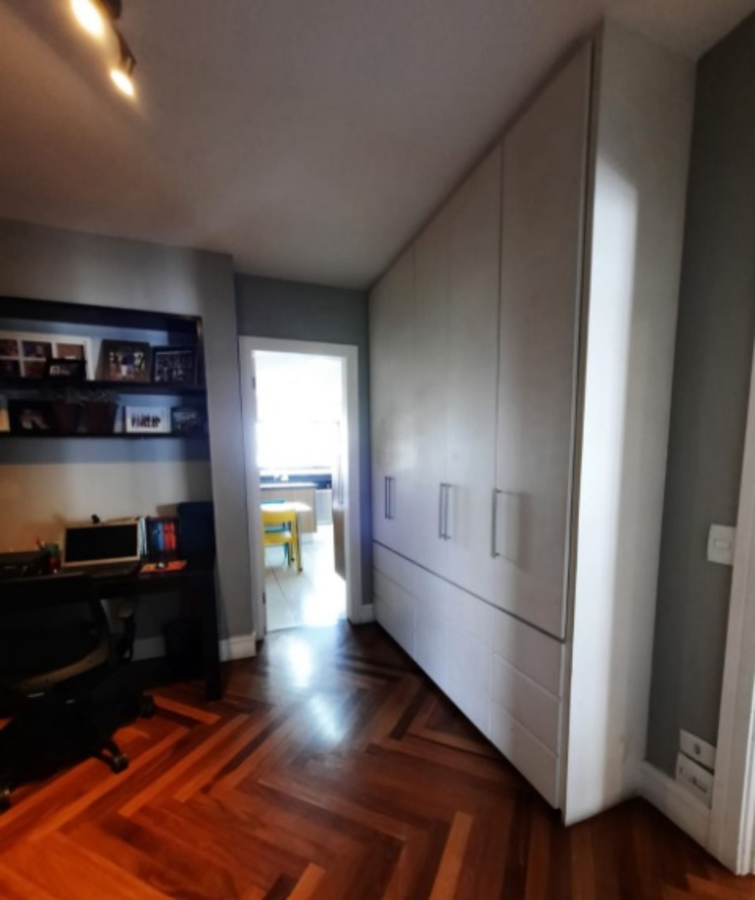 Apartamento à venda com 3 quartos, 163m² - Foto 8