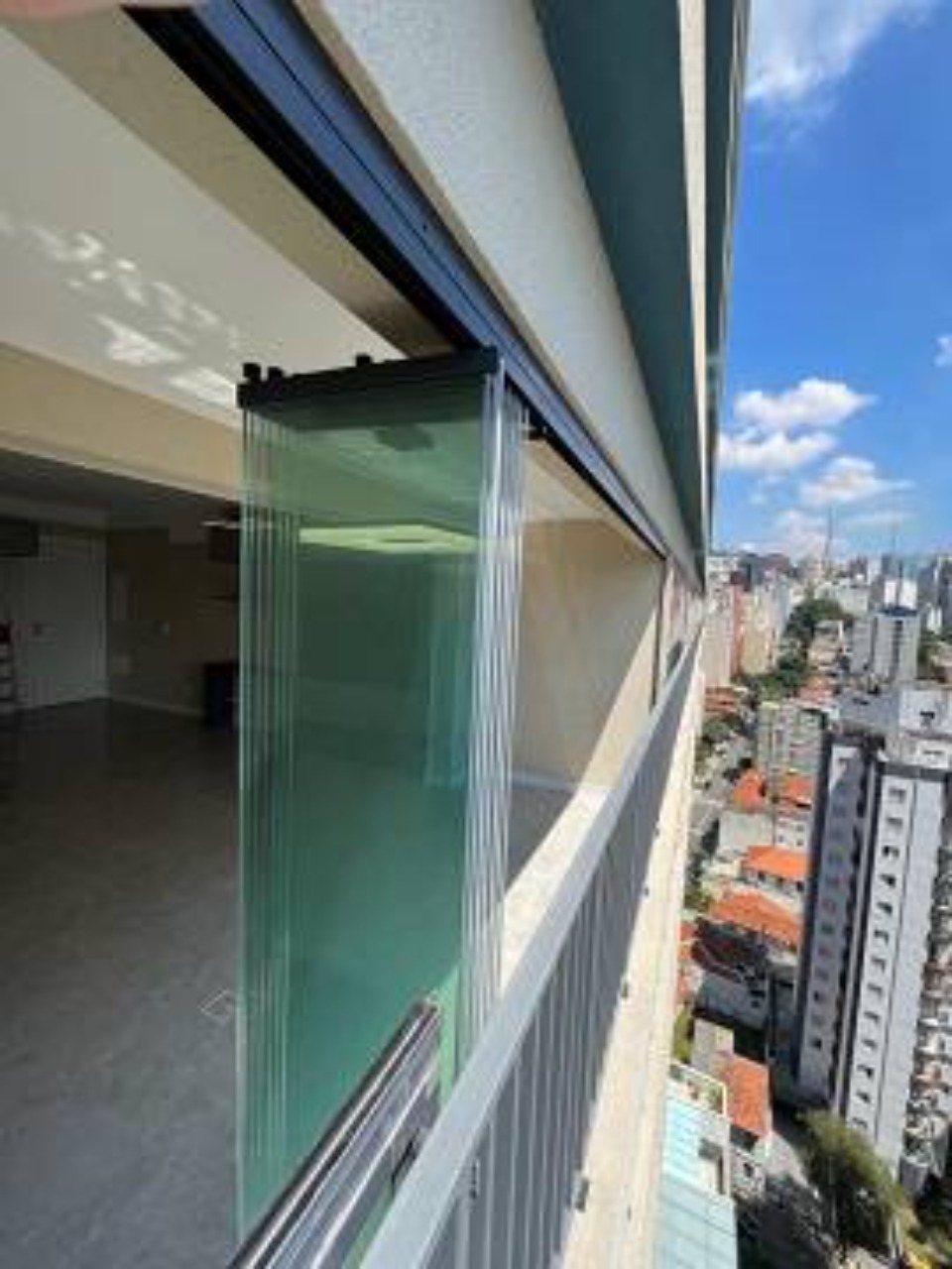 Apartamento à venda com 1 quarto, 42m² - Foto 1