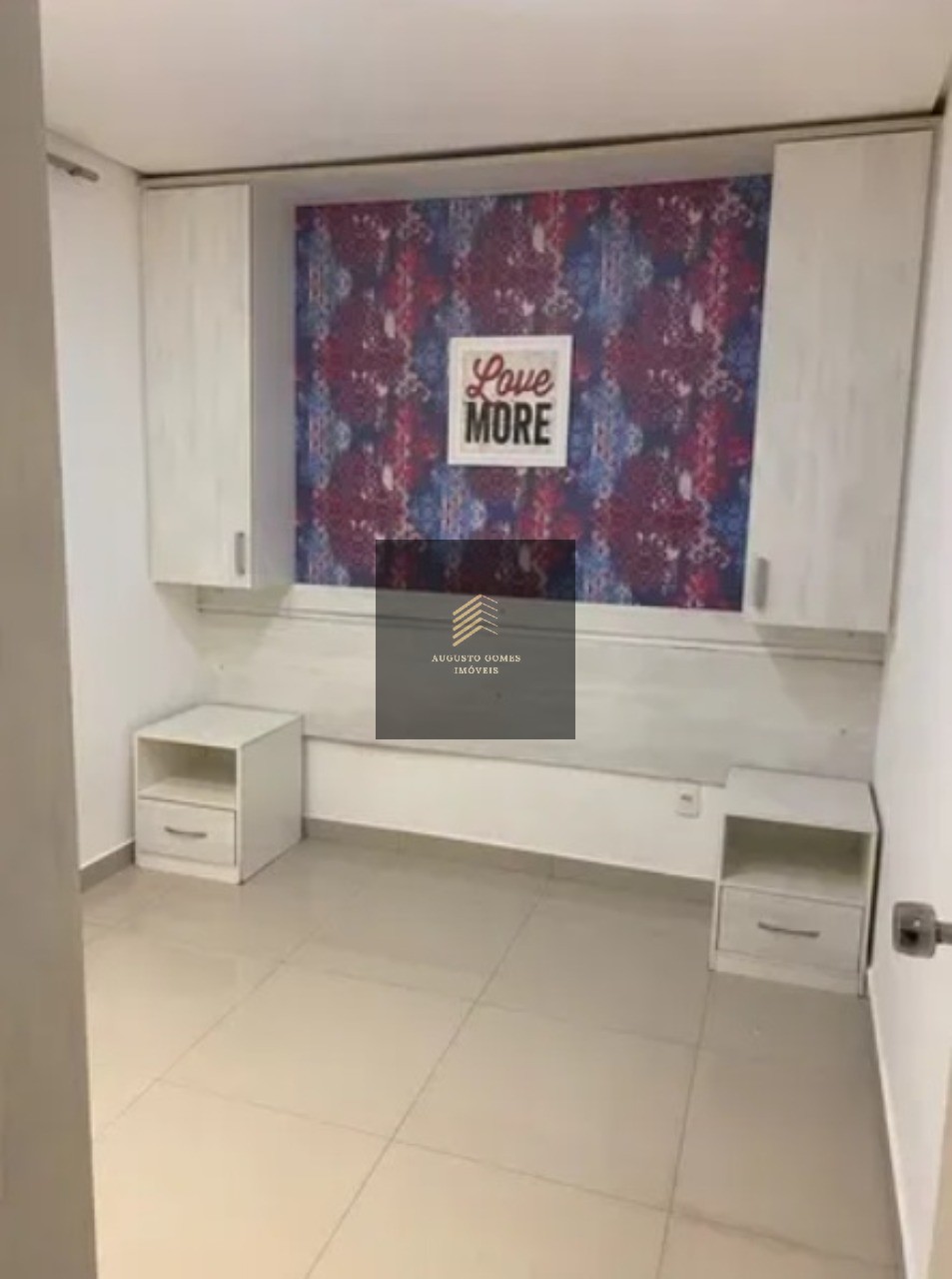 Apartamento à venda com 2 quartos, 49m² - Foto 2