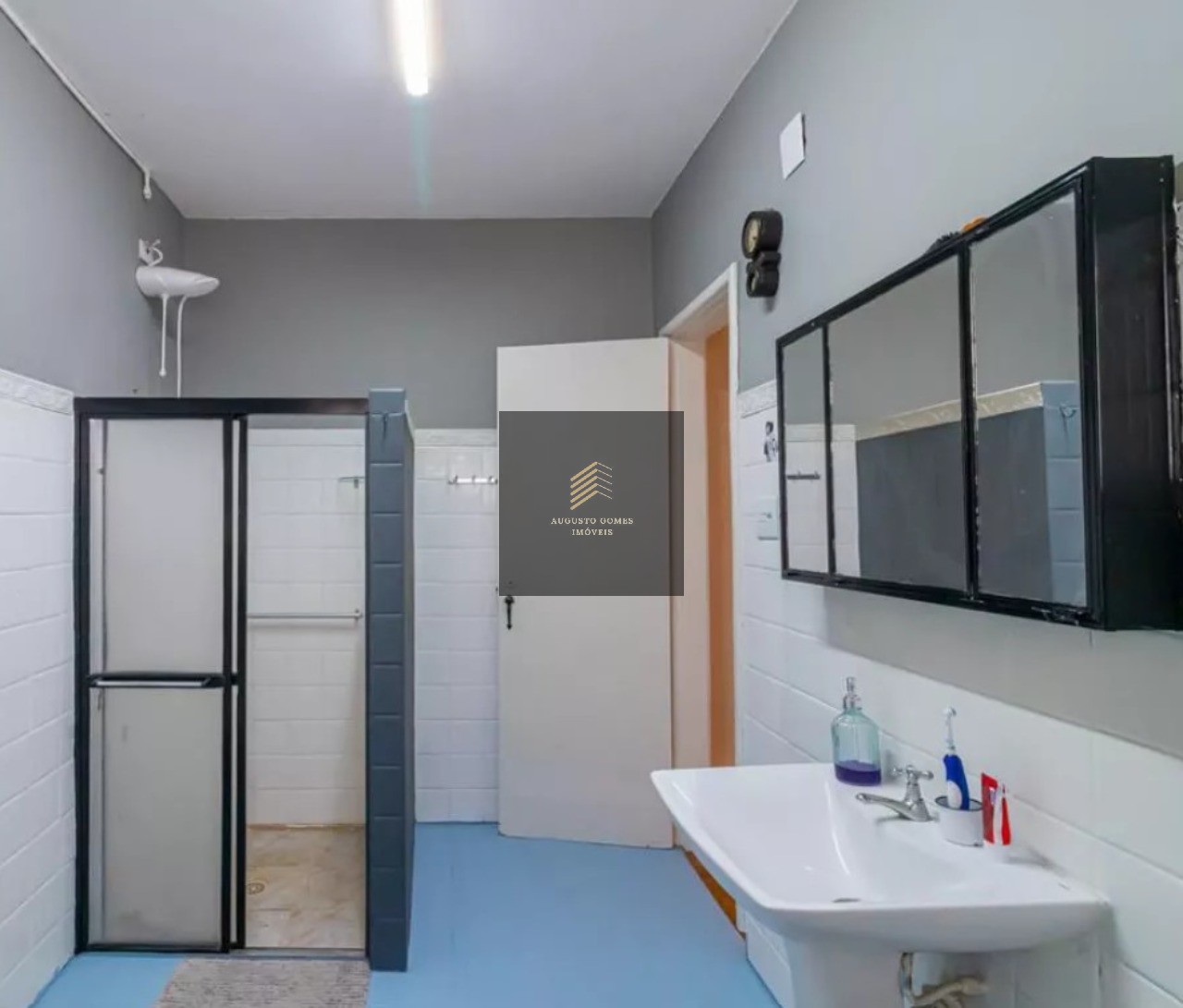 Apartamento à venda com 2 quartos, 130m² - Foto 3