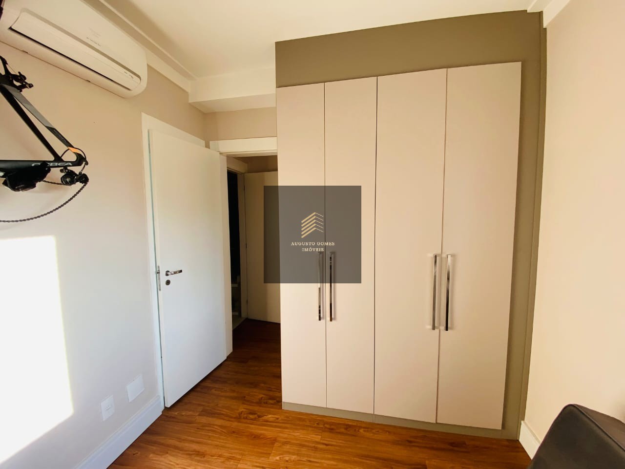 Apartamento à venda com 3 quartos, 116m² - Foto 35