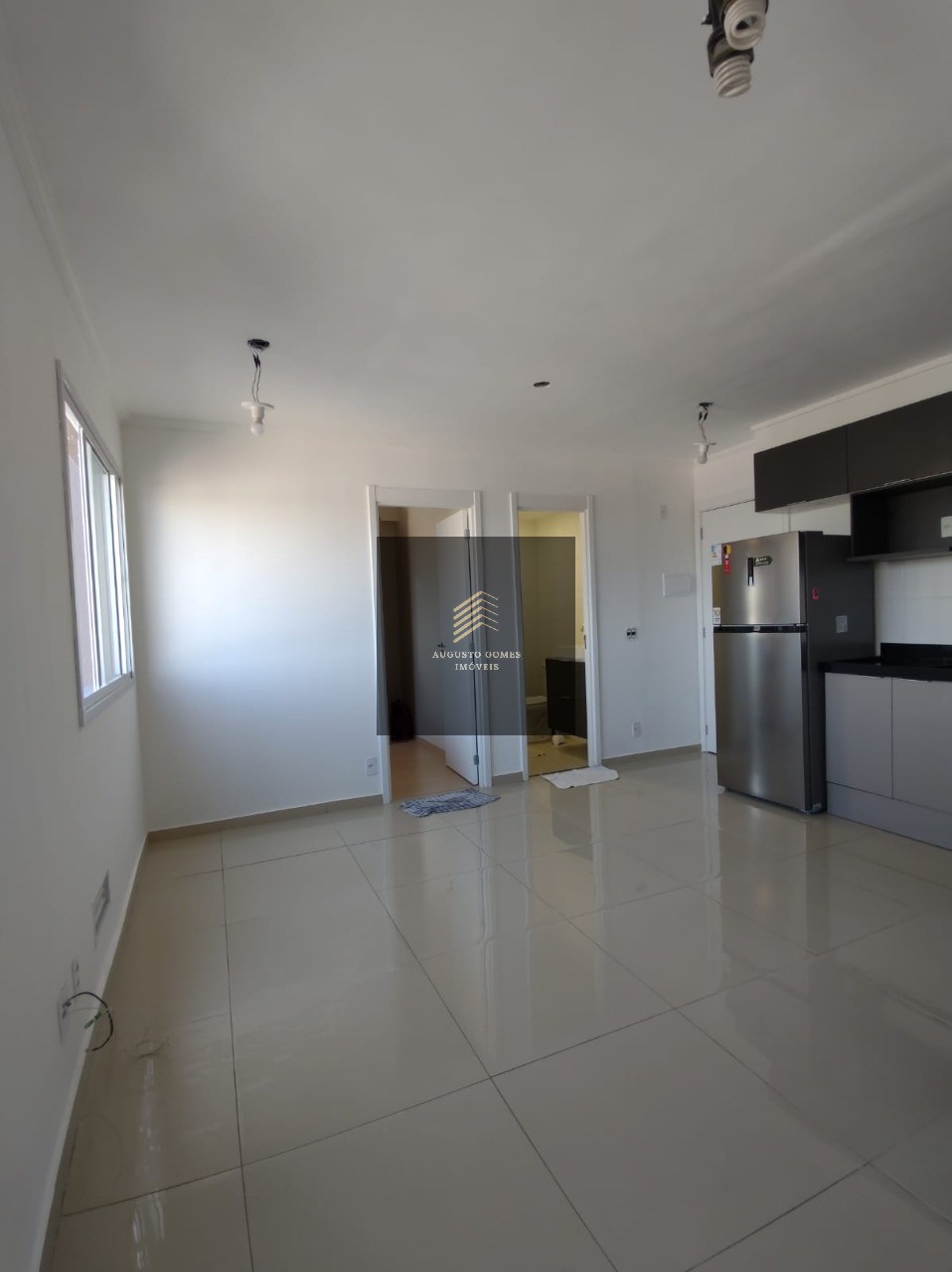 Apartamento à venda com 1 quarto, 34m² - Foto 1