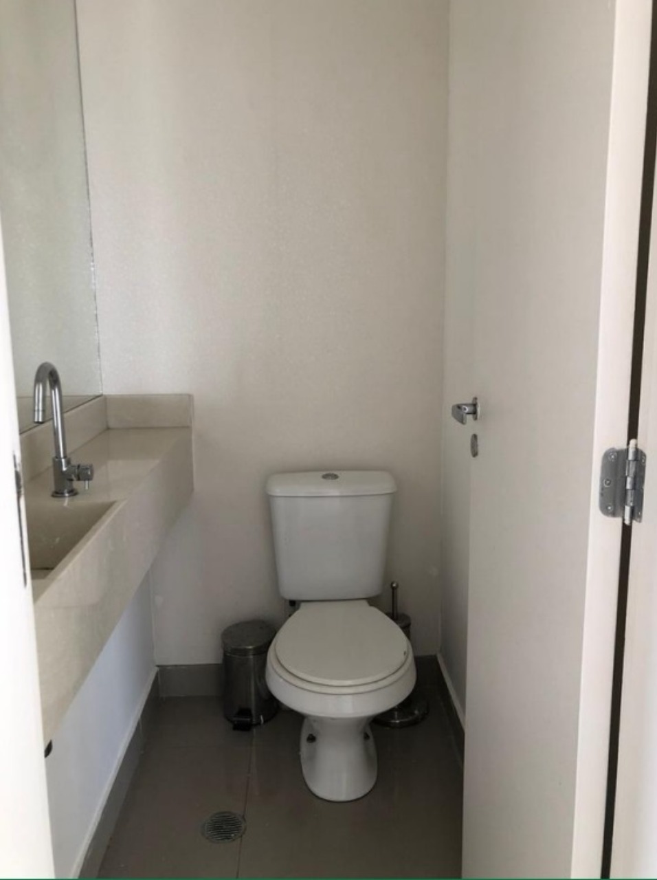 Apartamento à venda com 3 quartos, 143m² - Foto 3