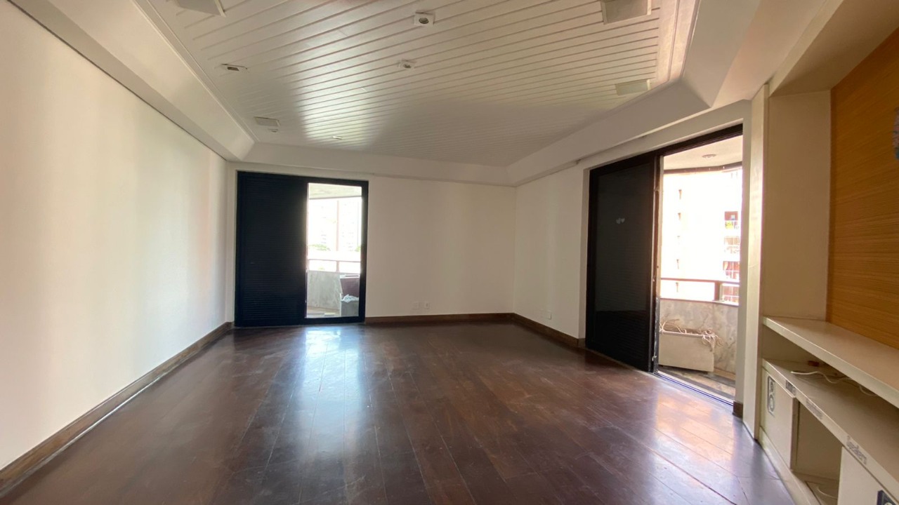 Apartamento à venda com 5 quartos, 601m² - Foto 17