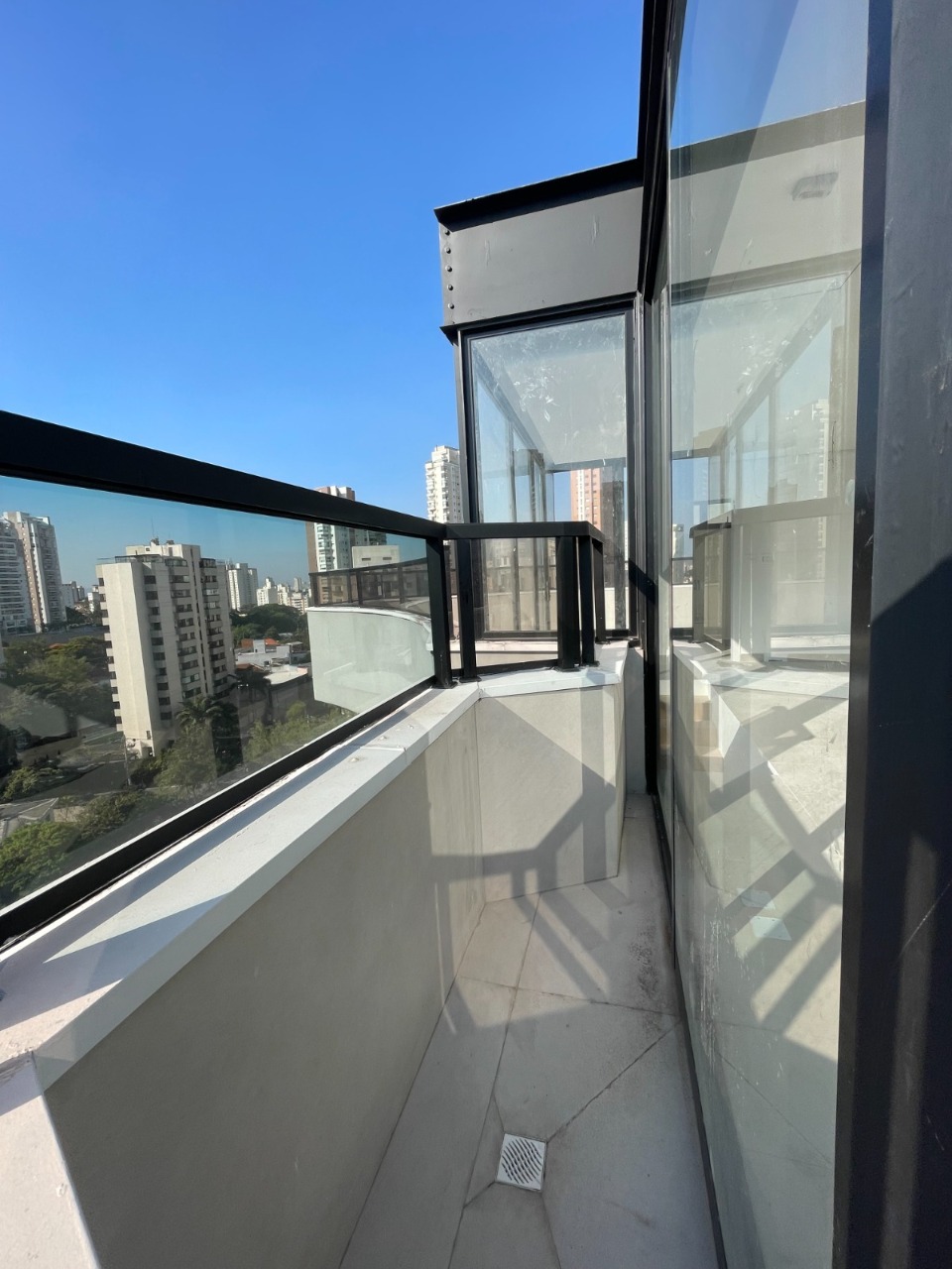 Apartamento à venda com 3 quartos, 220m² - Foto 25