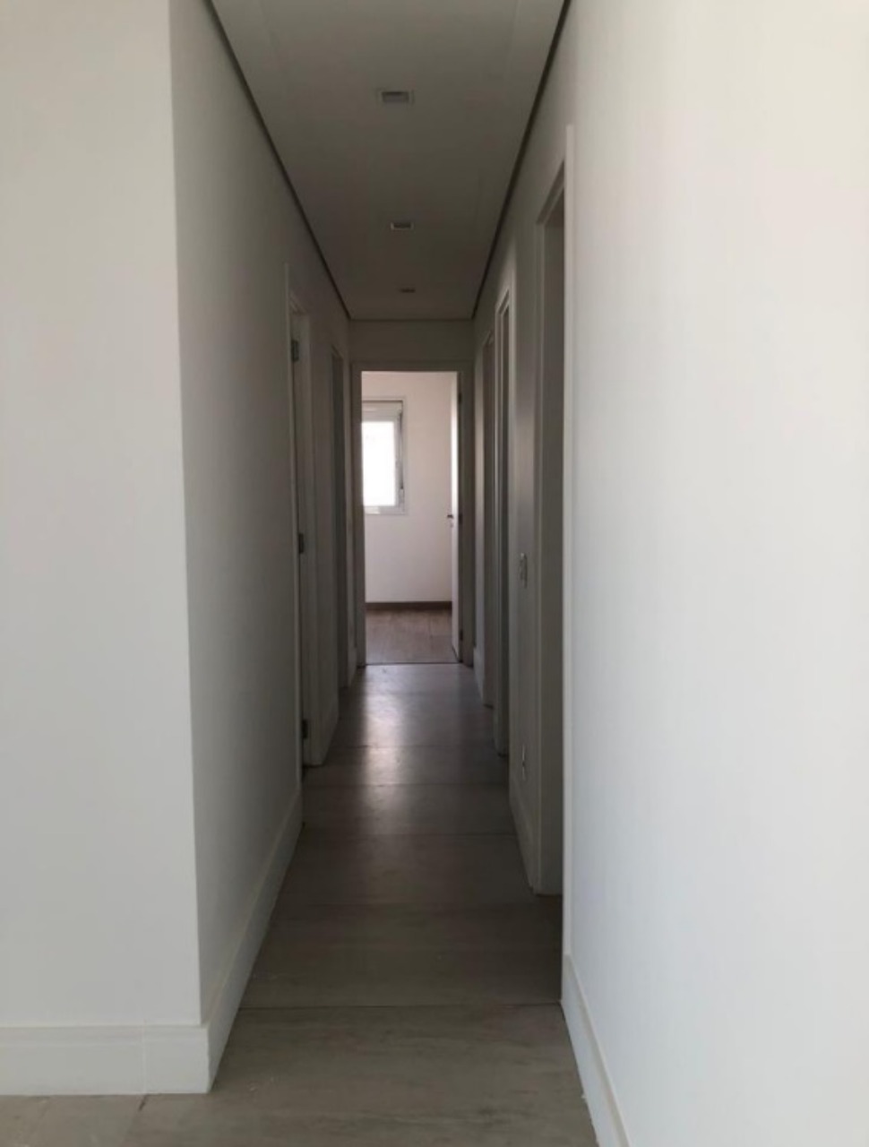 Apartamento à venda com 3 quartos, 143m² - Foto 4