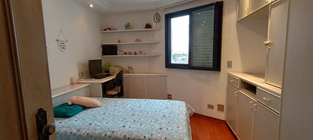 Apartamento à venda com 4 quartos, 200m² - Foto 3