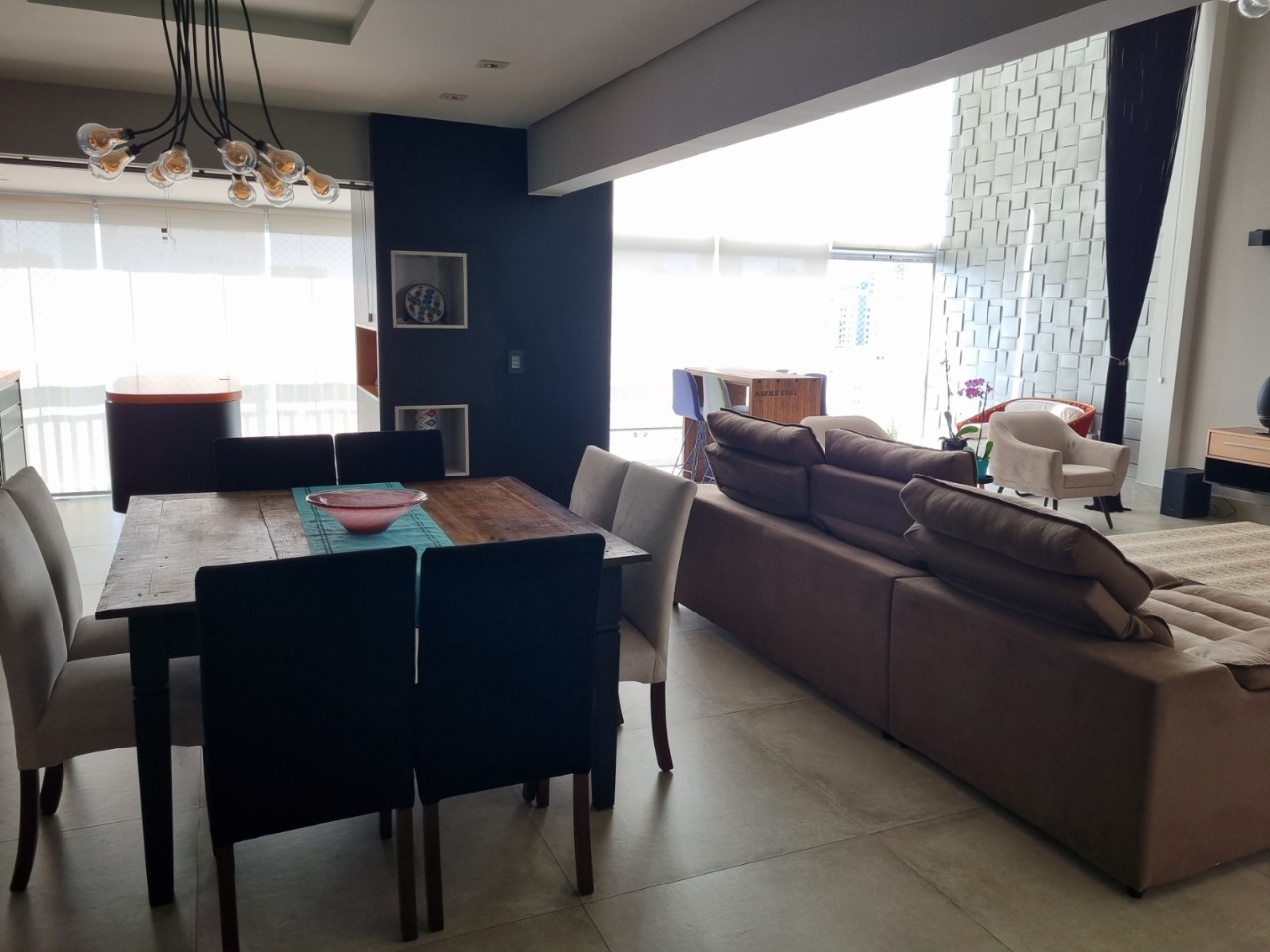 Apartamento à venda com 3 quartos, 238m² - Foto 4