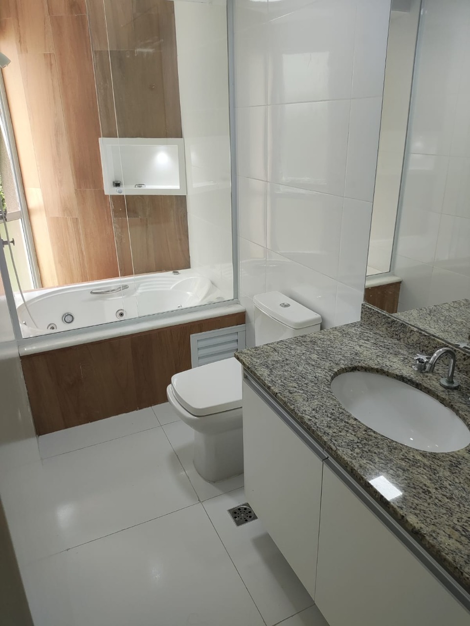 Apartamento à venda com 3 quartos, 85m² - Foto 13