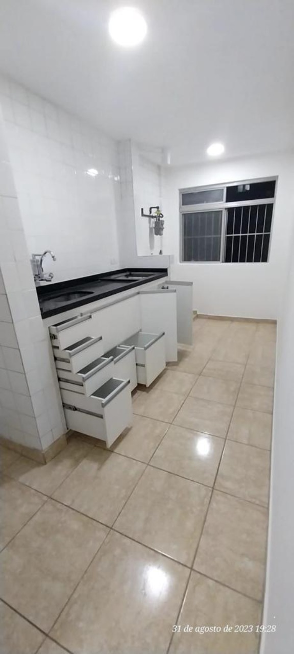 Apartamento à venda com 2 quartos, 52m² - Foto 1