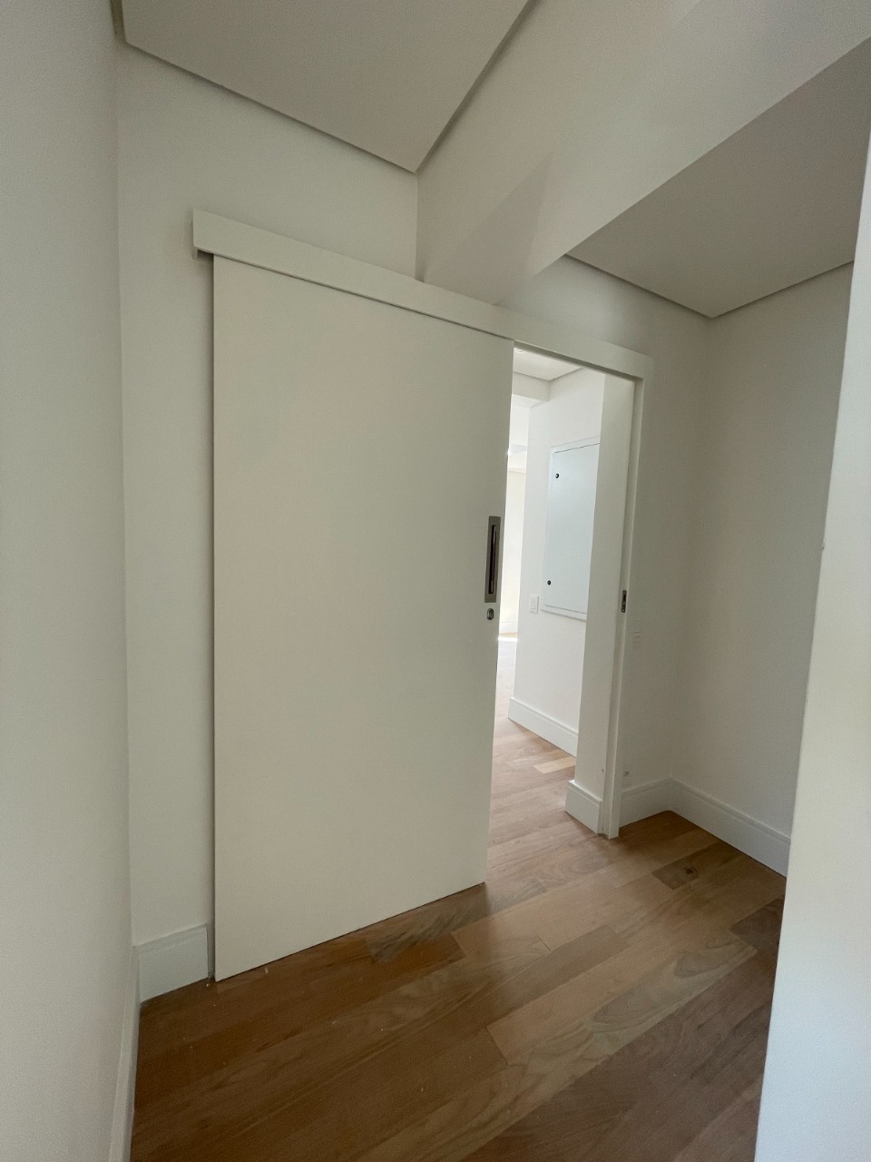 Apartamento à venda com 3 quartos, 220m² - Foto 5