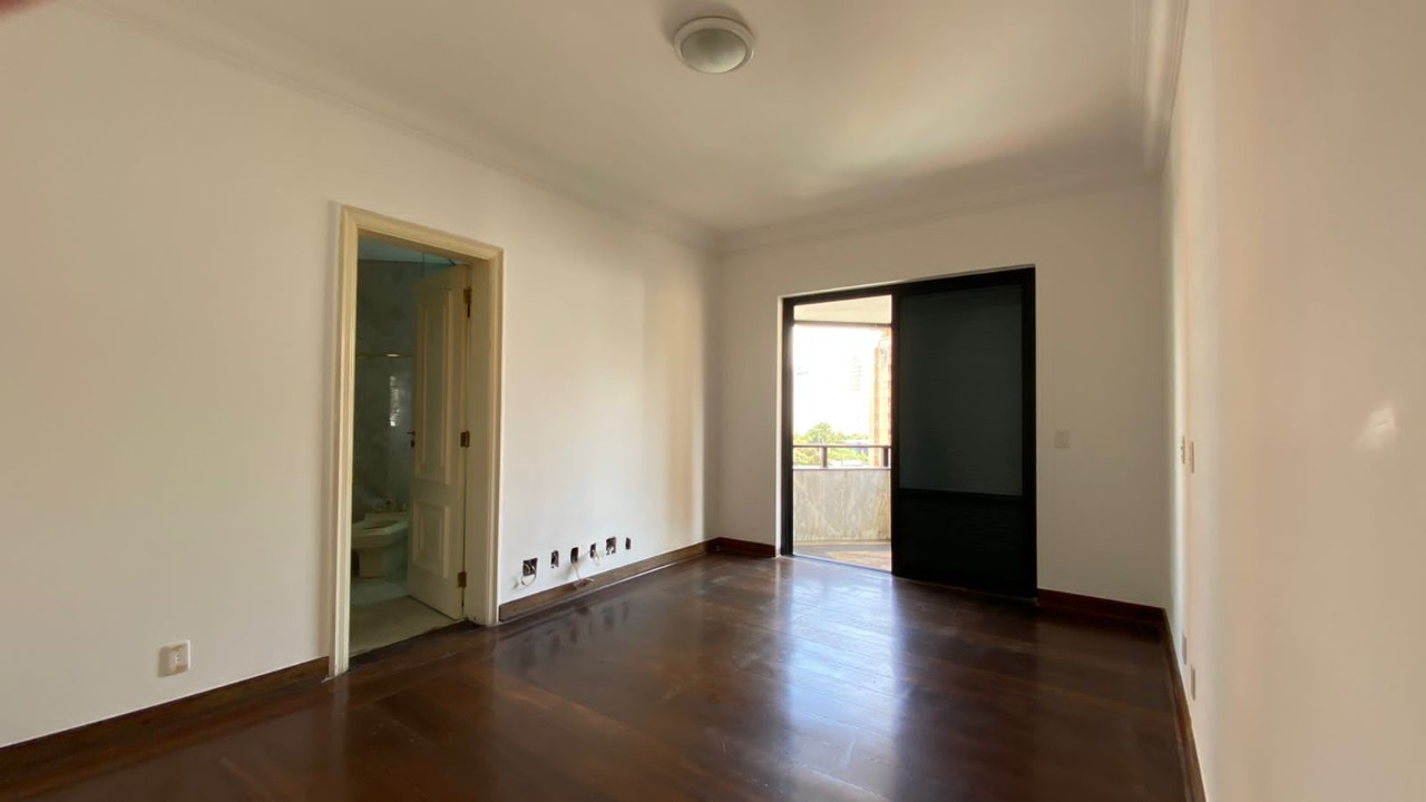 Apartamento à venda com 5 quartos, 601m² - Foto 16