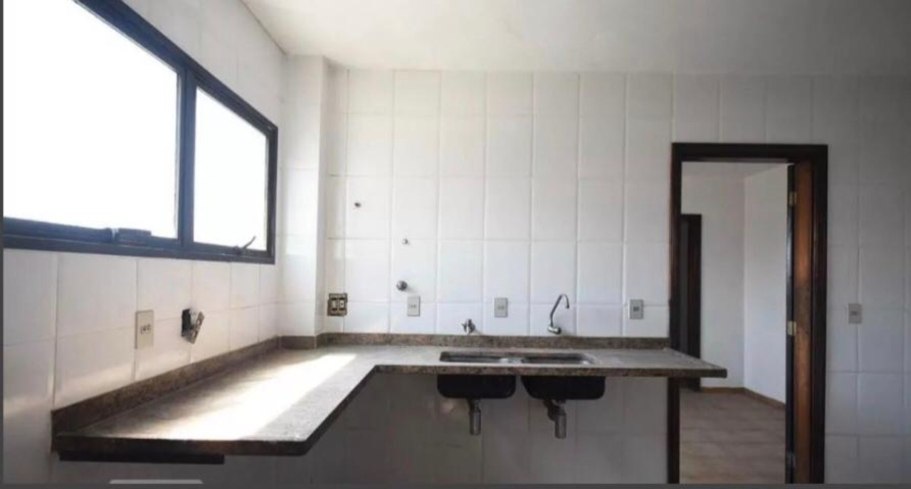 Apartamento à venda com 4 quartos, 340m² - Foto 19