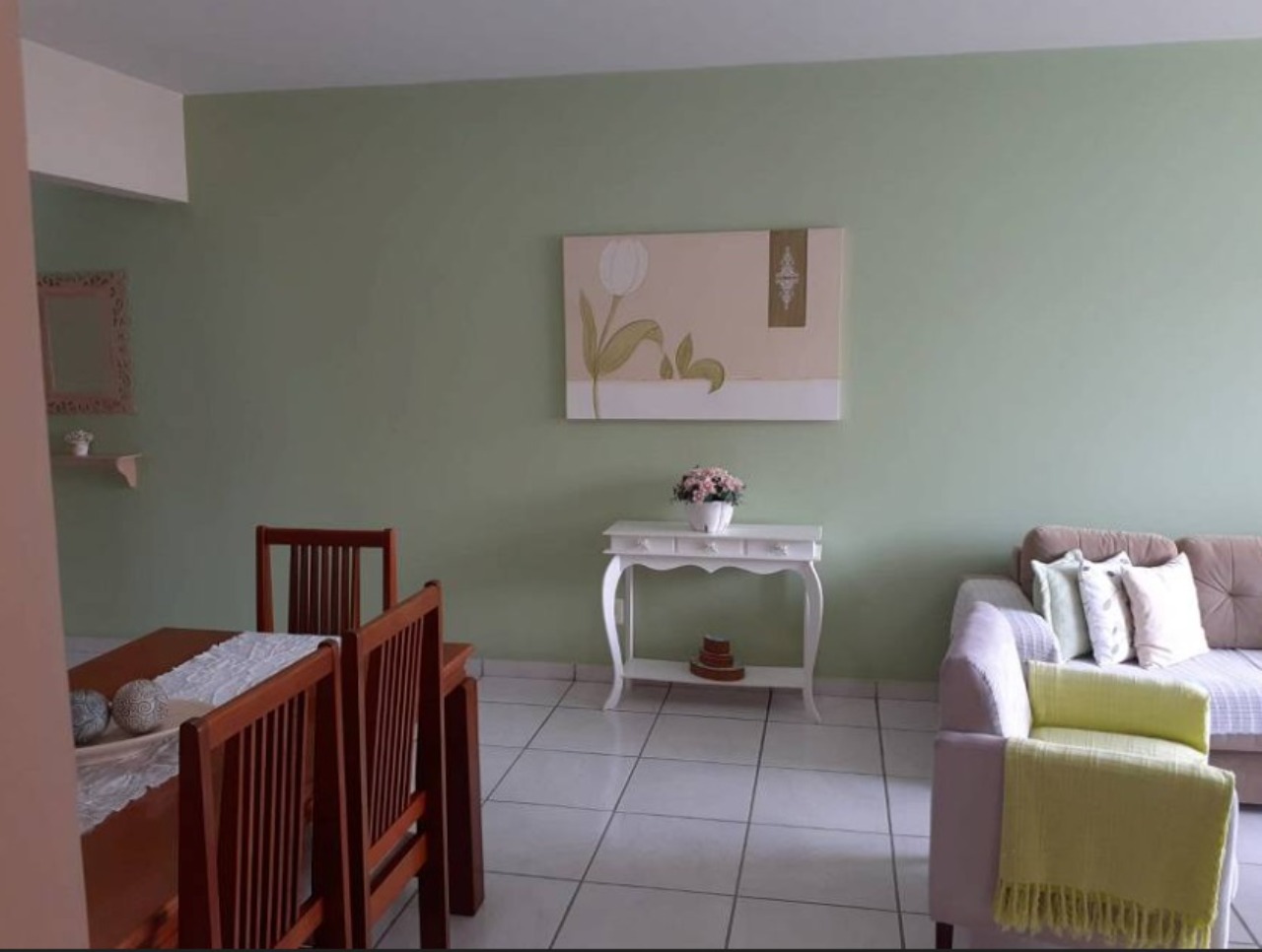 Apartamento à venda com 3 quartos, 105m² - Foto 2