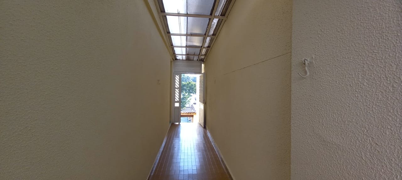 Casa à venda com 2 quartos, 120m² - Foto 17