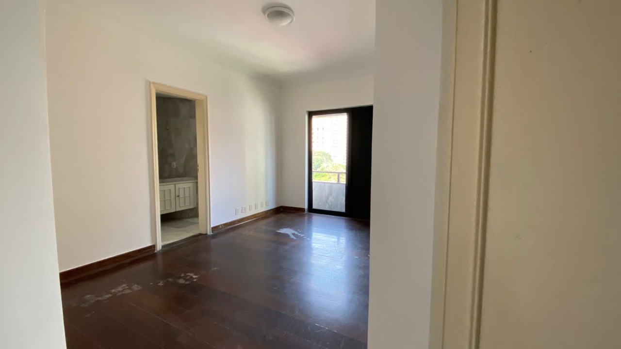 Apartamento à venda com 5 quartos, 601m² - Foto 23