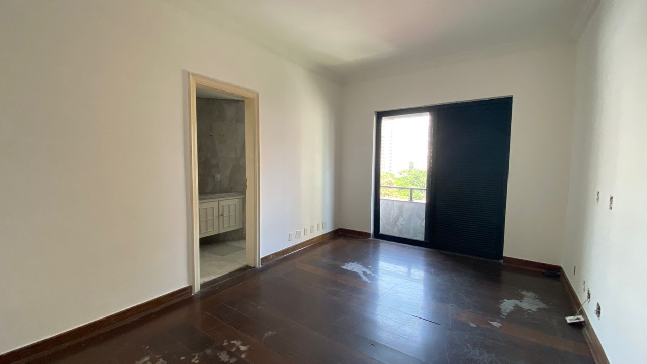 Apartamento à venda com 5 quartos, 601m² - Foto 8