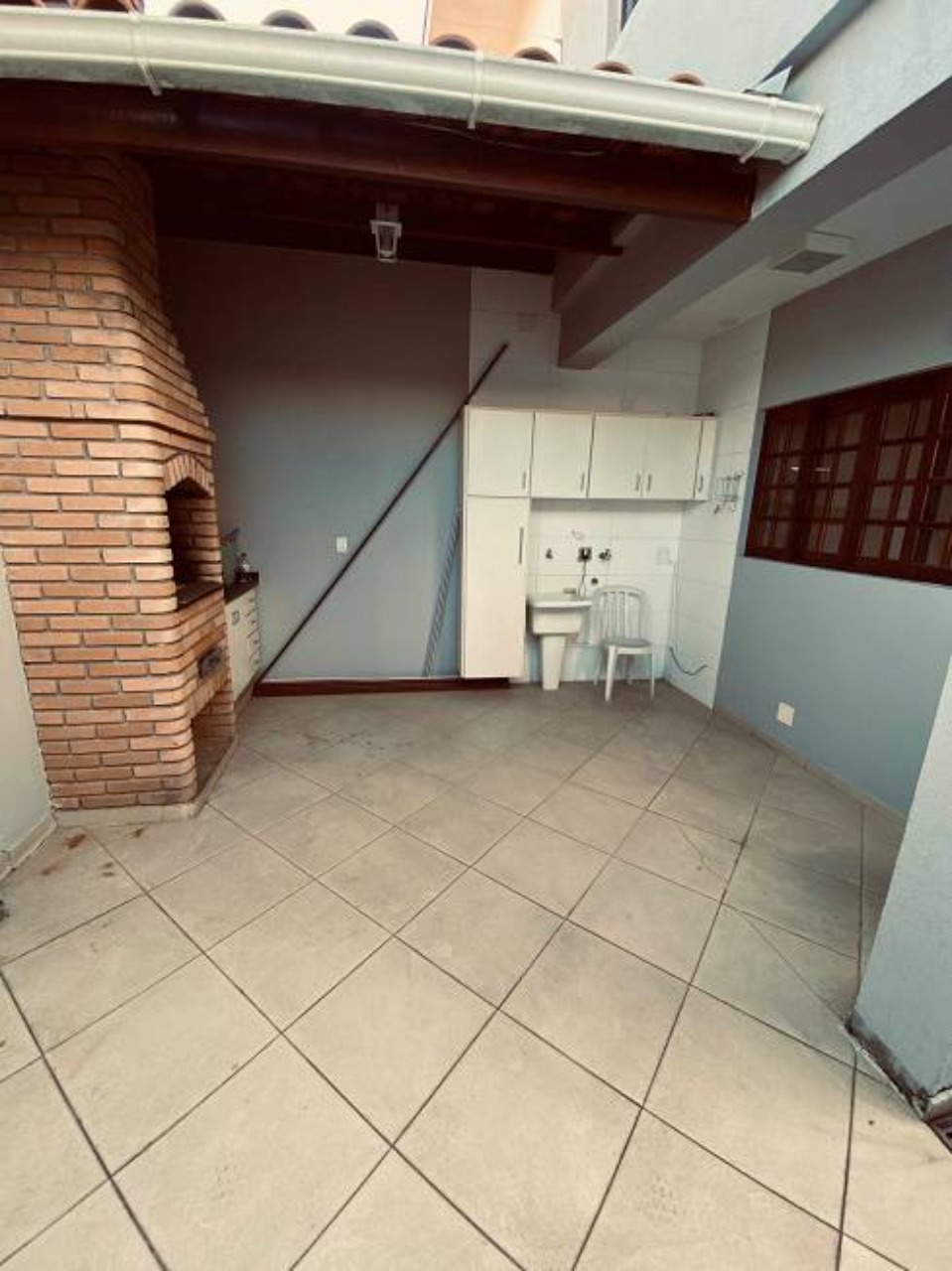 Casa à venda com 3 quartos, 200m² - Foto 8