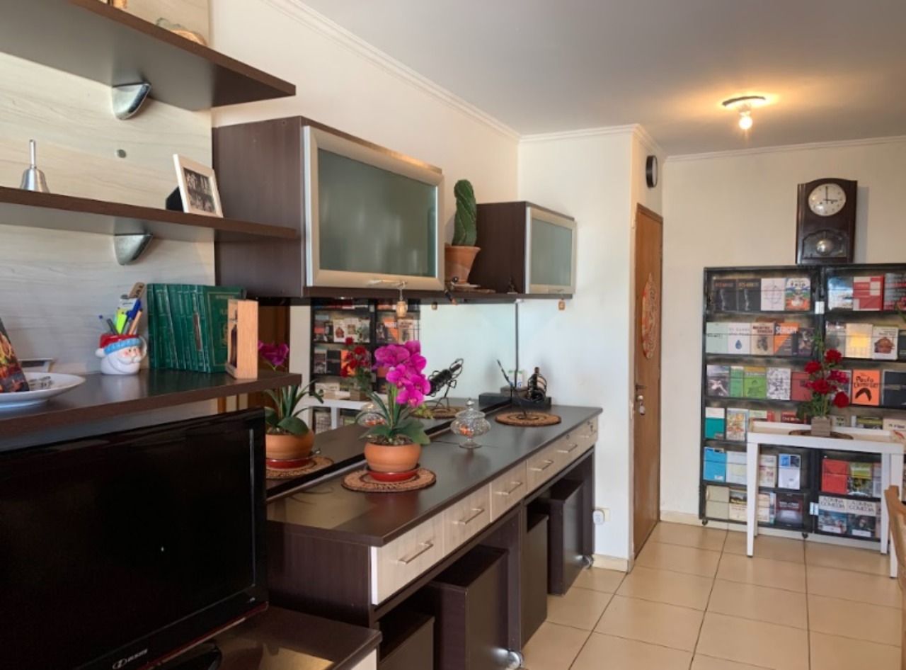 Apartamento à venda com 2 quartos, 75m² - Foto 22