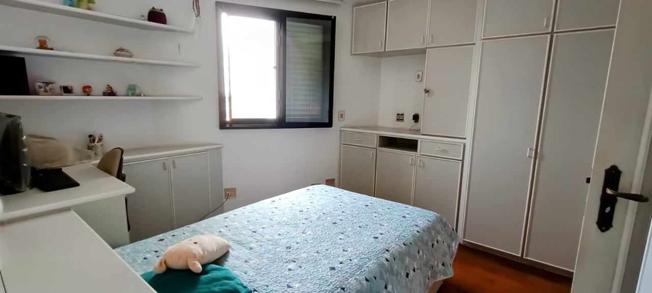 Apartamento à venda com 4 quartos, 200m² - Foto 20