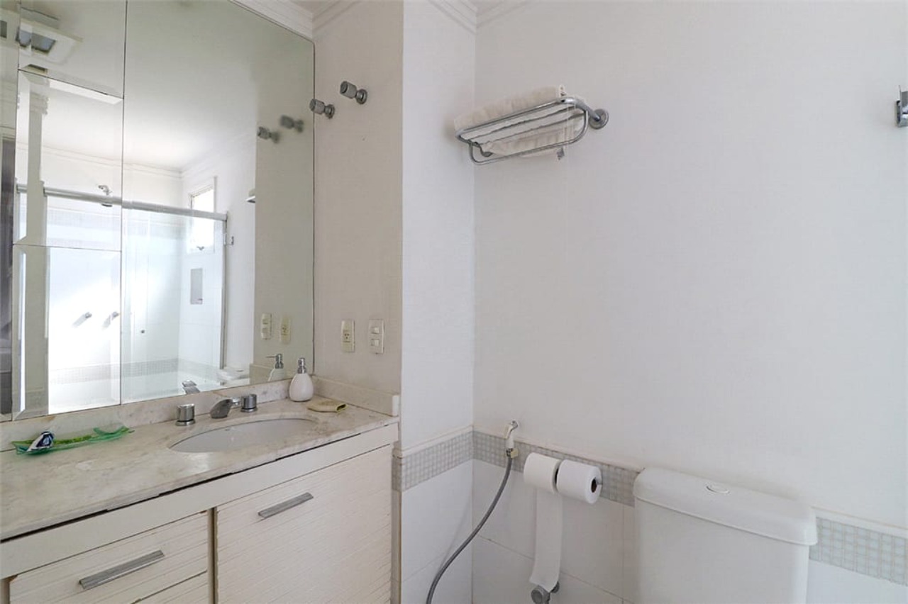 Apartamento à venda com 3 quartos, 170m² - Foto 12