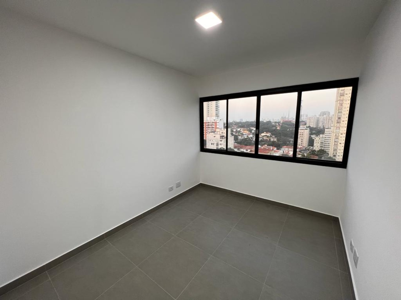 Apartamento à venda com 3 quartos, 110m² - Foto 5