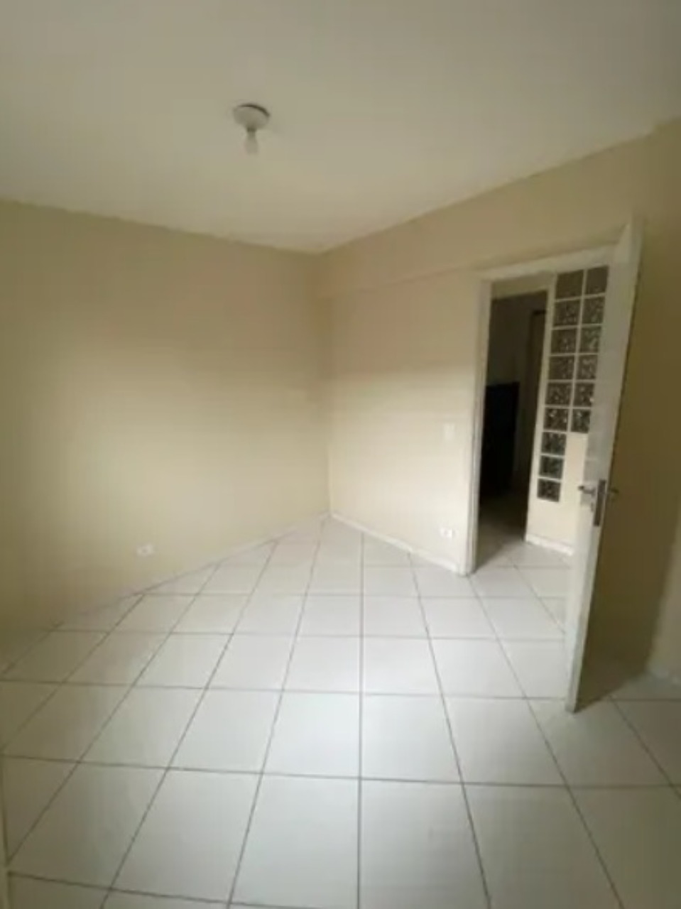 Apartamento à venda com 2 quartos, 63m² - Foto 12