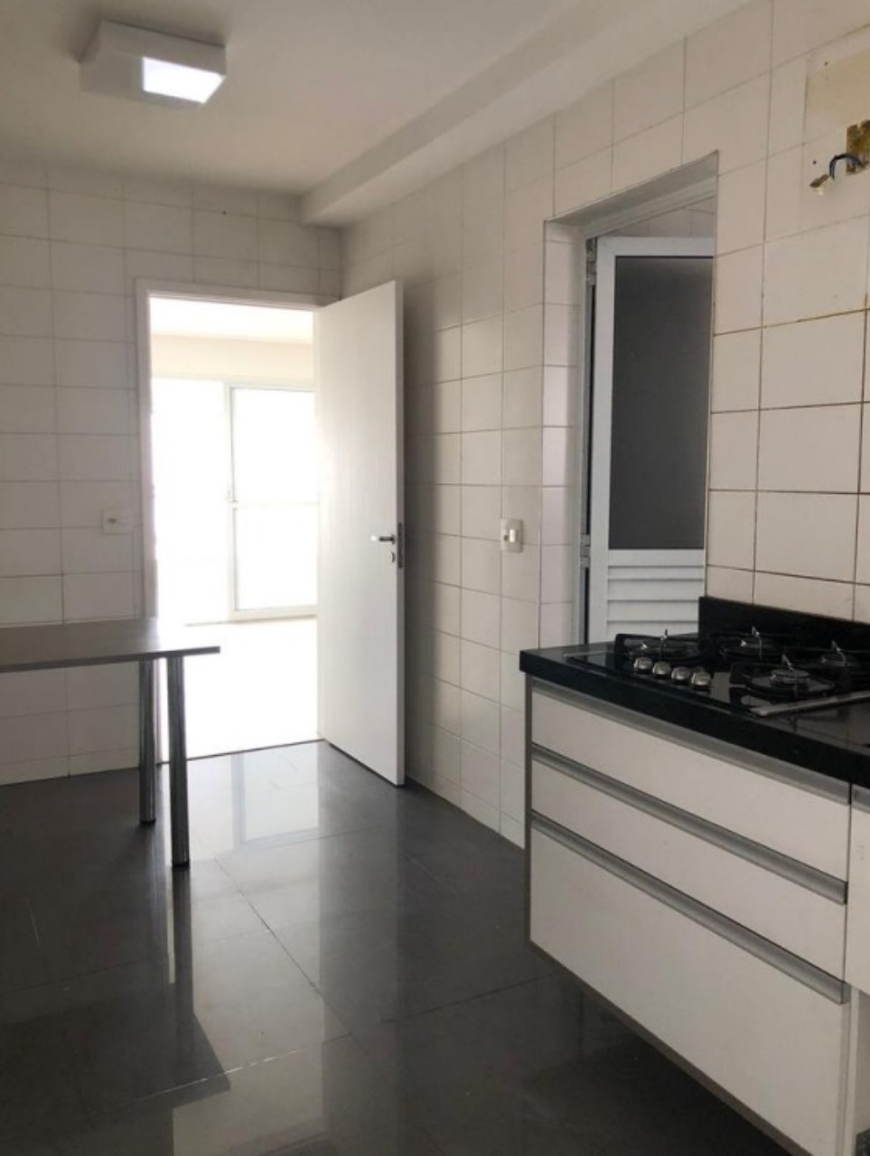 Apartamento à venda com 3 quartos, 143m² - Foto 21