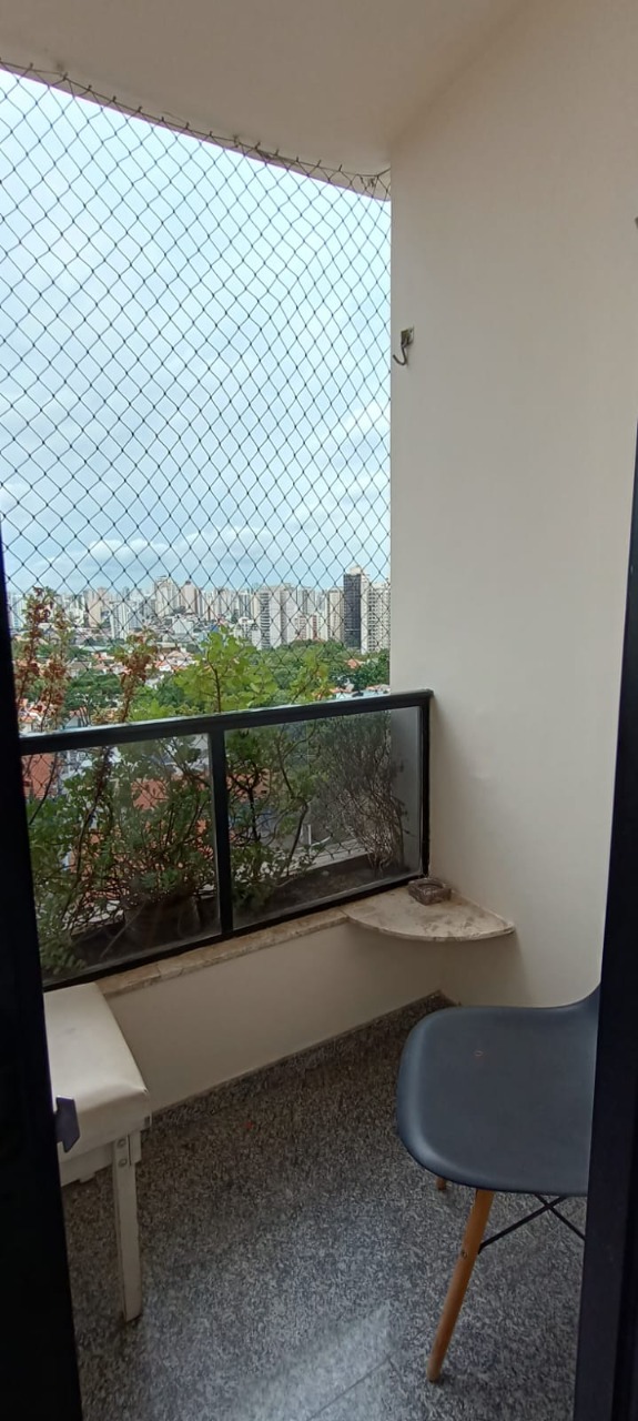 Apartamento à venda com 4 quartos, 200m² - Foto 6