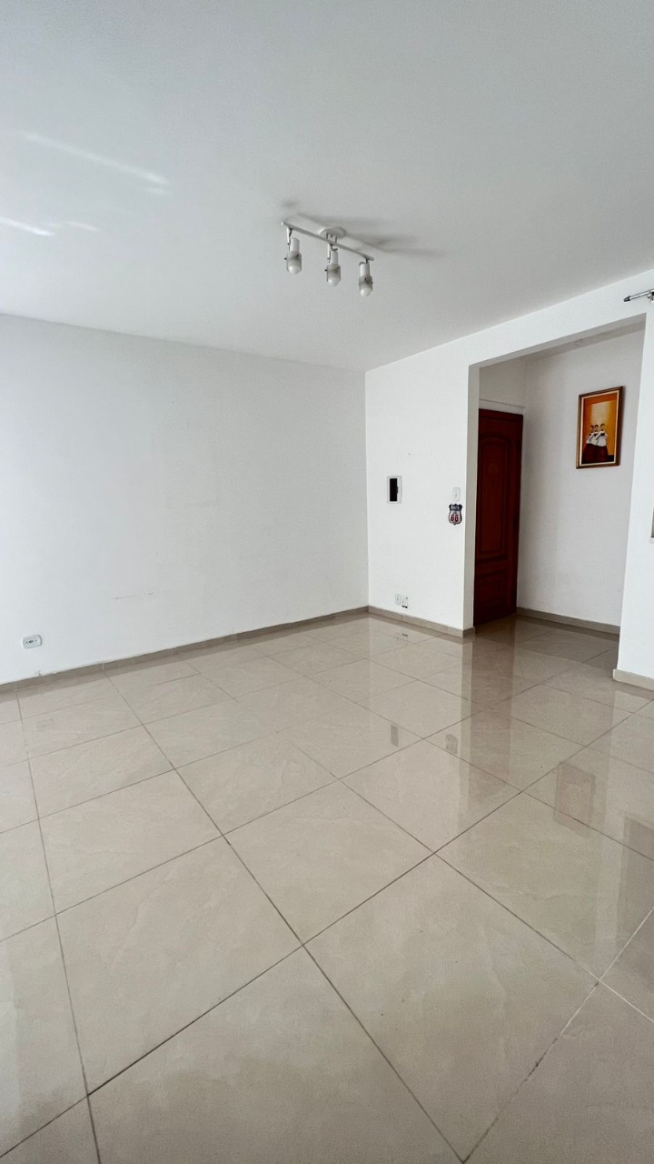 Apartamento à venda com 2 quartos, 78m² - Foto 17