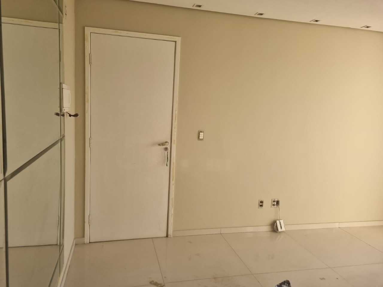 Apartamento à venda com 2 quartos, 54m² - Foto 3