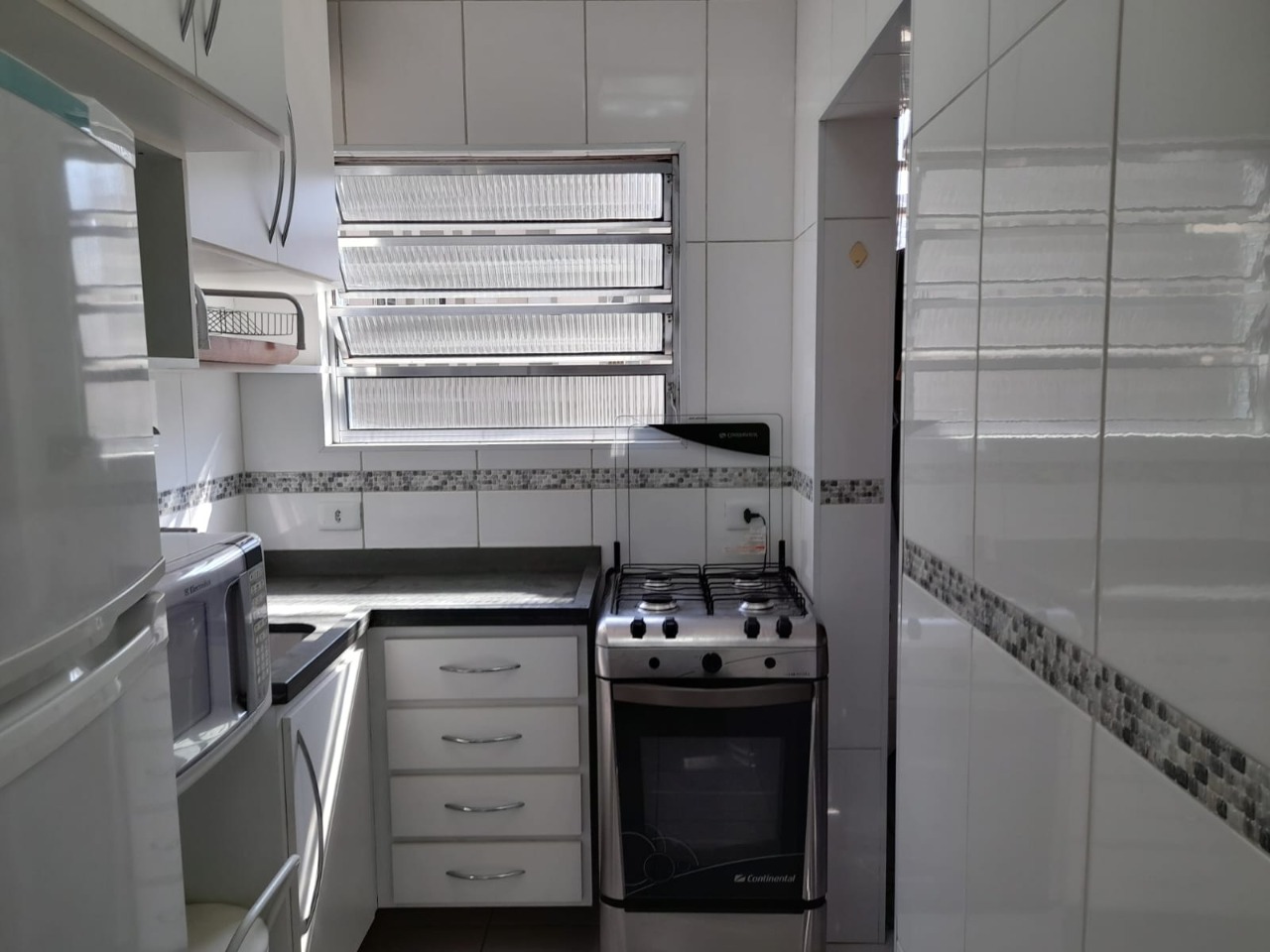 Apartamento à venda com 1 quarto, 59m² - Foto 3