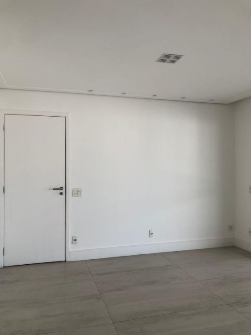 Apartamento à venda com 3 quartos, 143m² - Foto 12