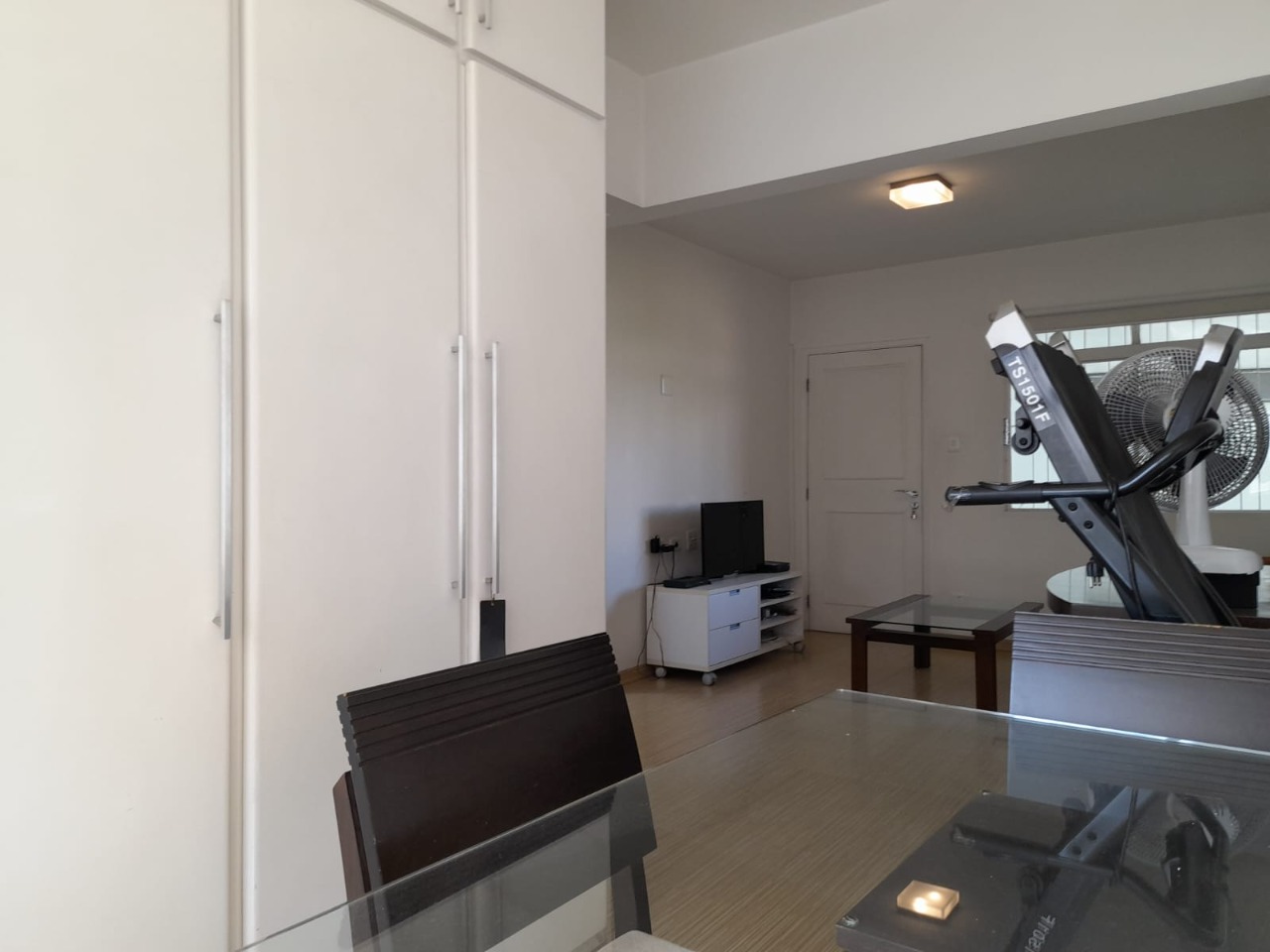 Apartamento à venda com 1 quarto, 59m² - Foto 7