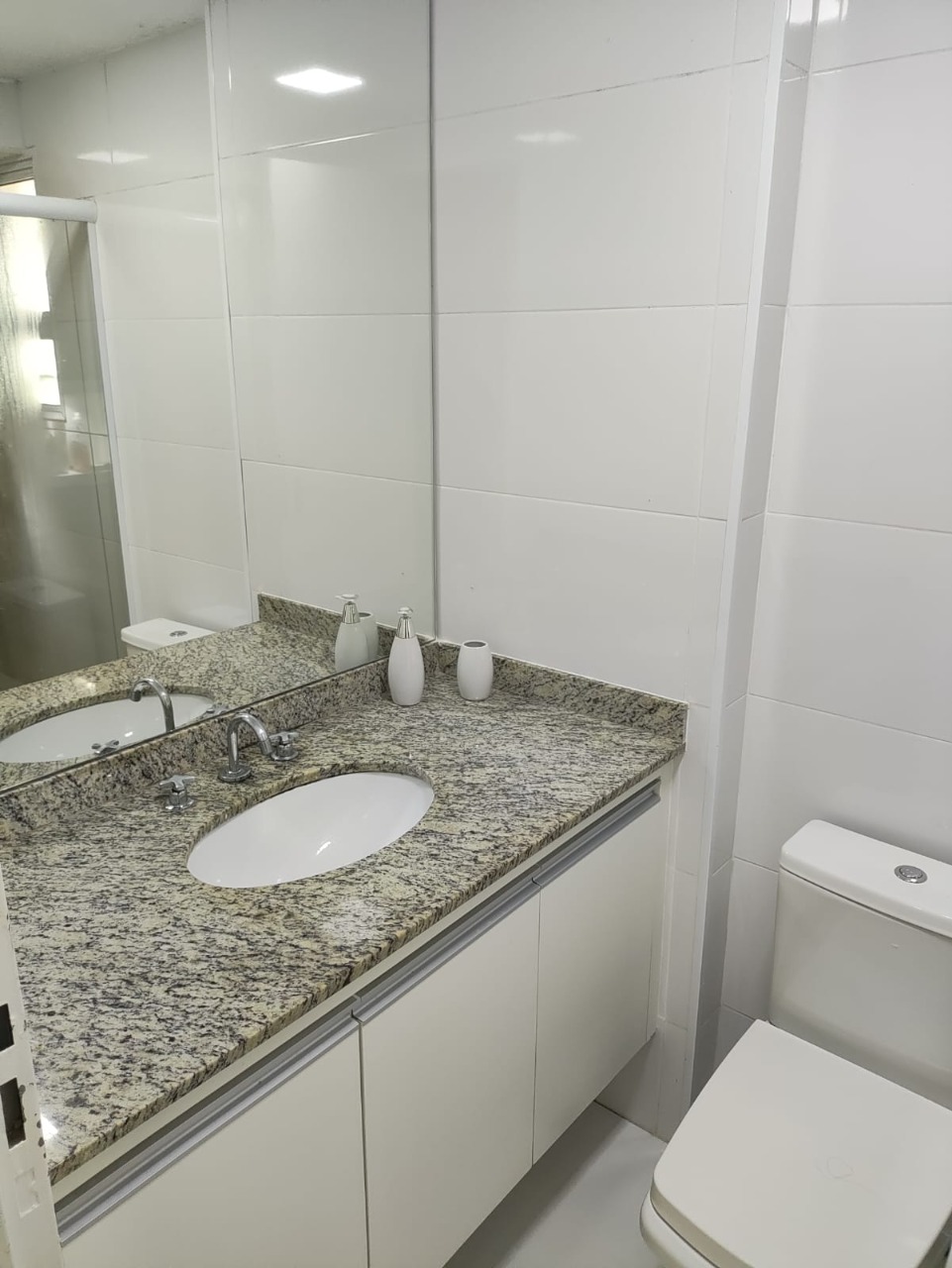 Apartamento à venda com 3 quartos, 85m² - Foto 3