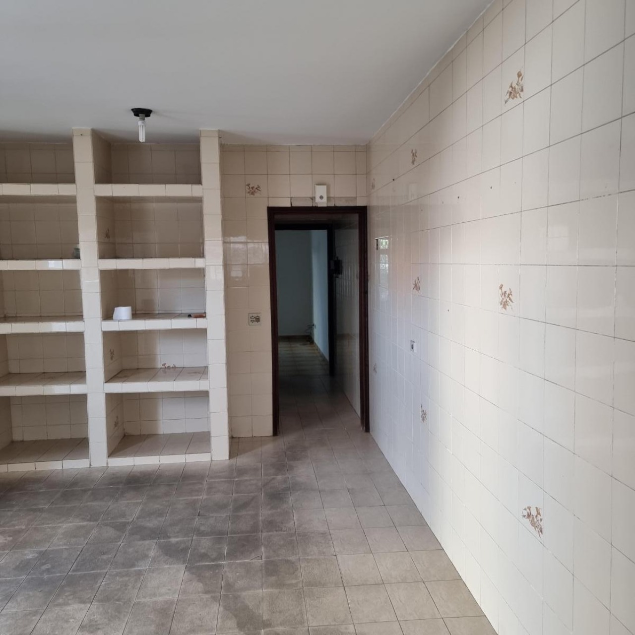 Casa à venda com 3 quartos, 252m² - Foto 7