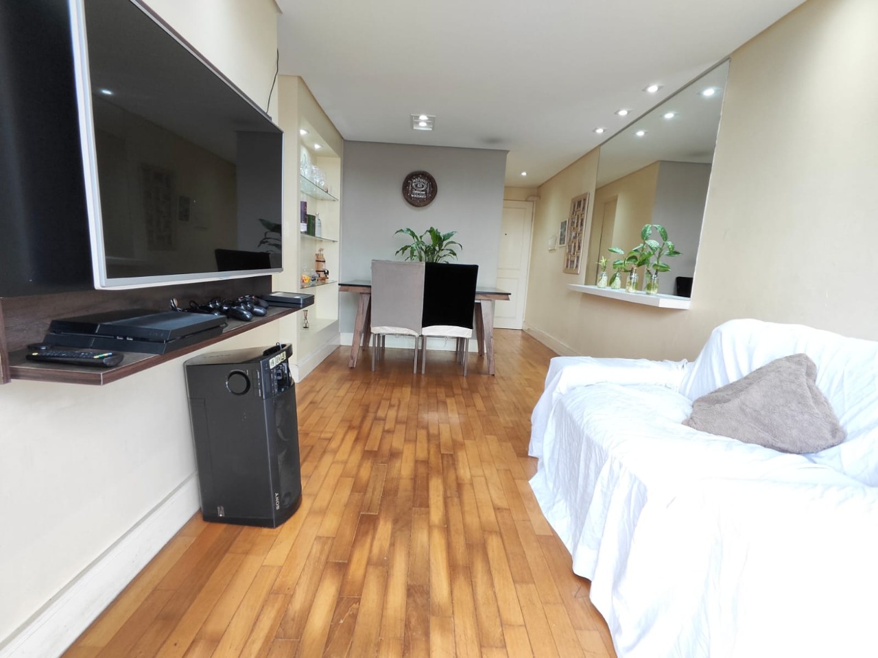 Apartamento à venda com 2 quartos, 48m² - Foto 23