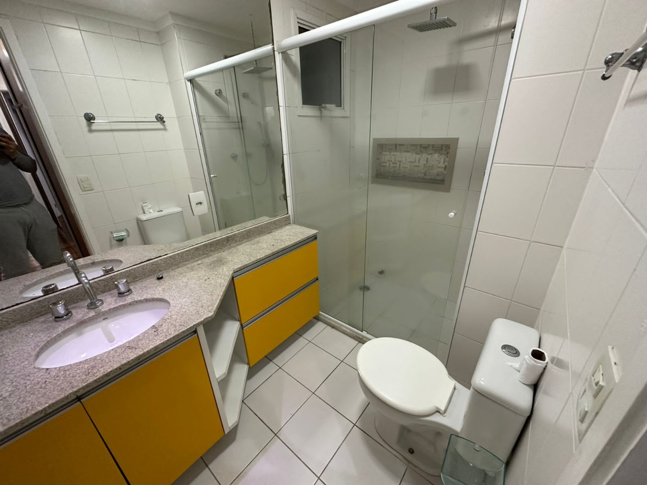 Apartamento à venda com 3 quartos, 110m² - Foto 3