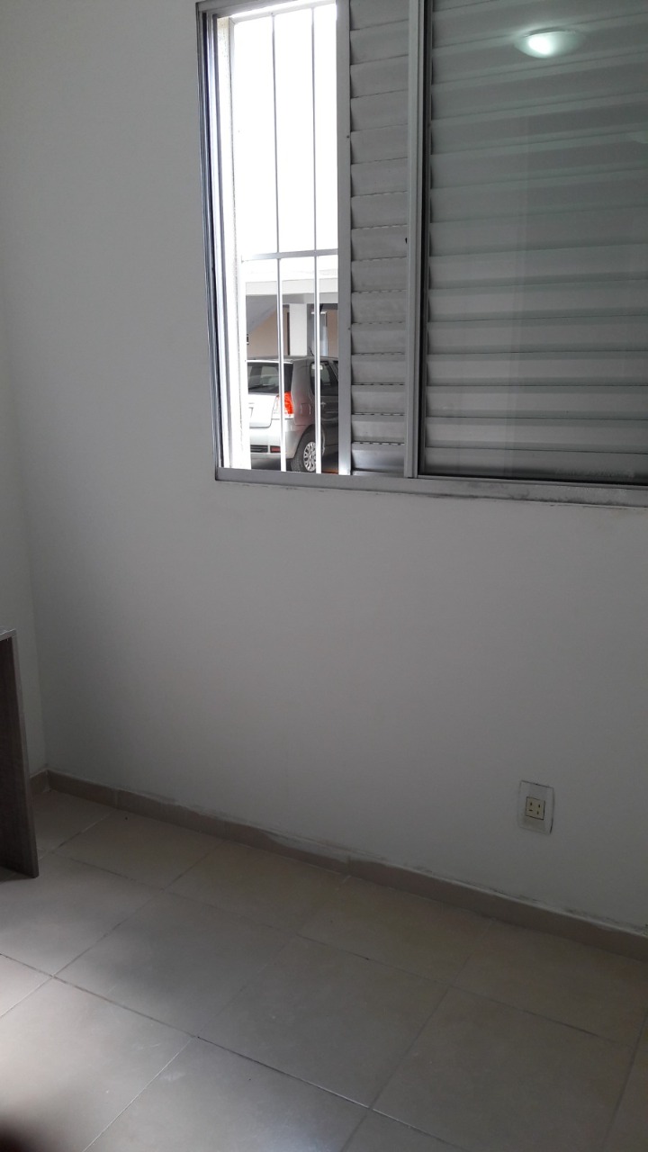 Apartamento à venda com 1 quarto, 40m² - Foto 4