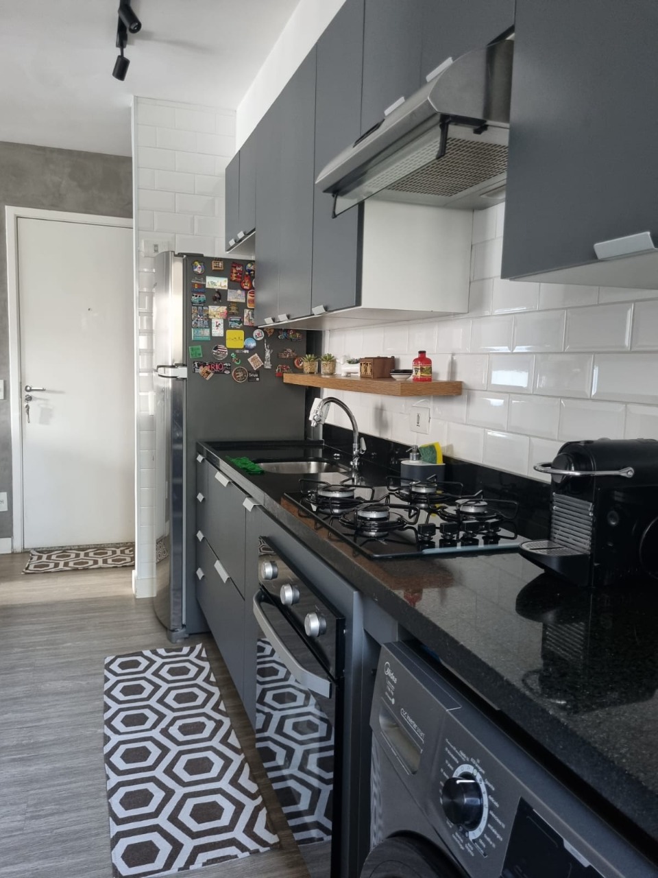 Apartamento à venda com 2 quartos, 57m² - Foto 17