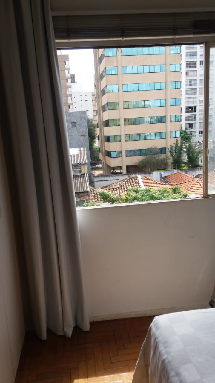 Apartamento à venda com 1 quarto, 42m² - Foto 17