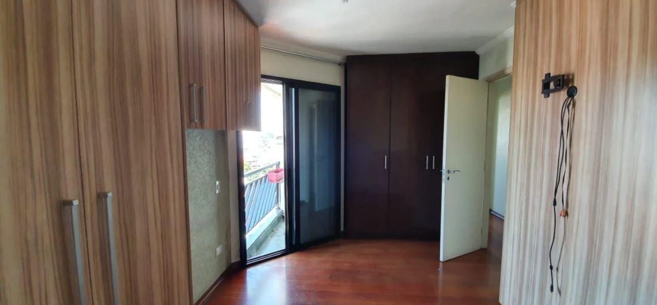 Apartamento à venda com 3 quartos, 74m² - Foto 4