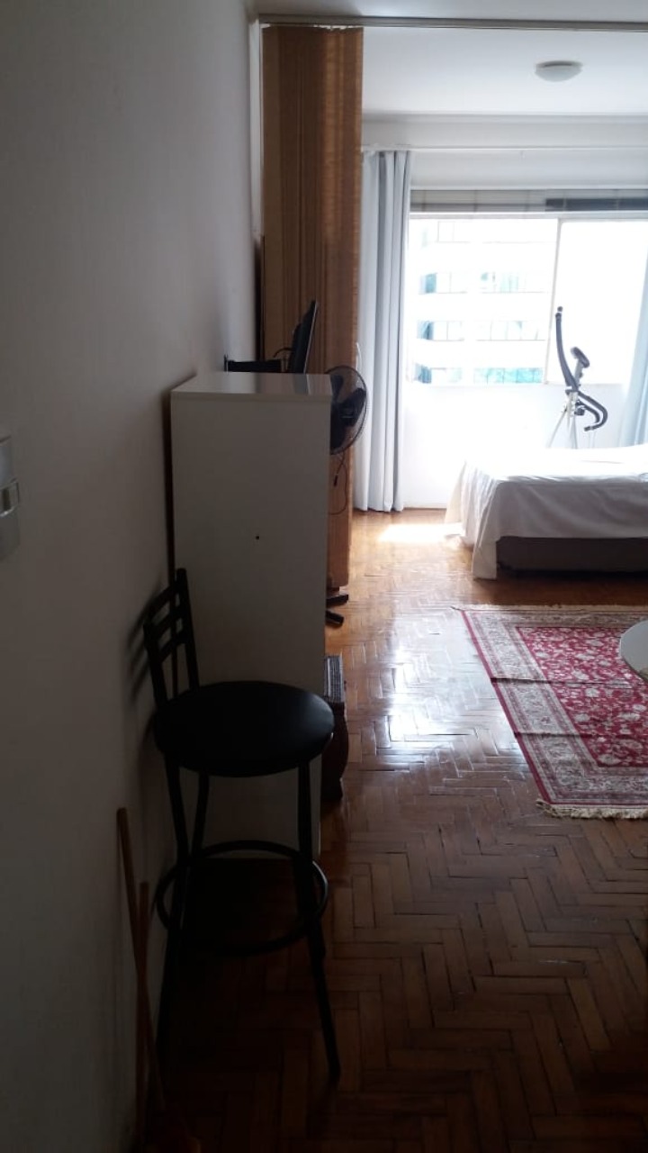 Apartamento à venda com 1 quarto, 42m² - Foto 9