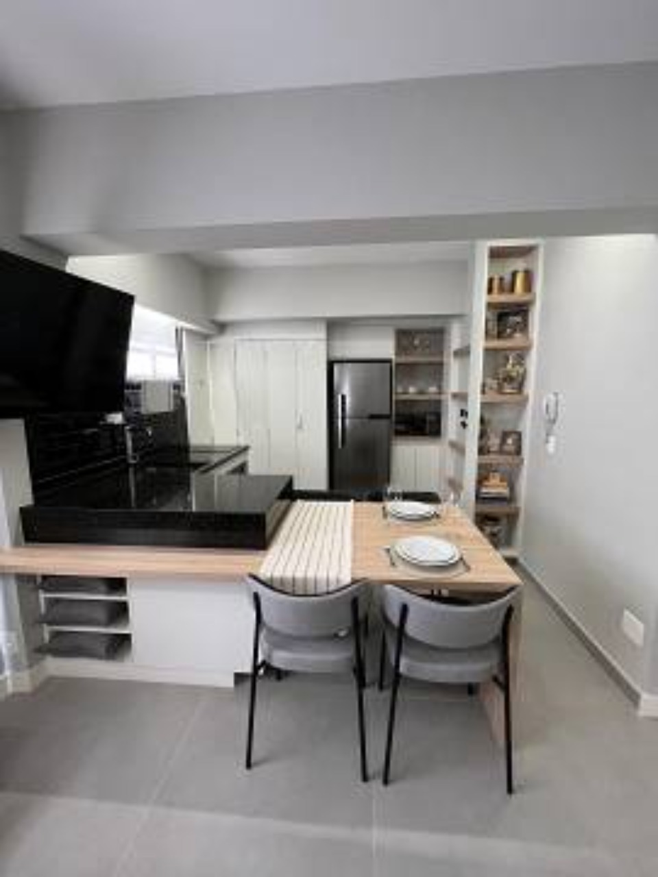 Apartamento à venda com 1 quarto, 56m² - Foto 11