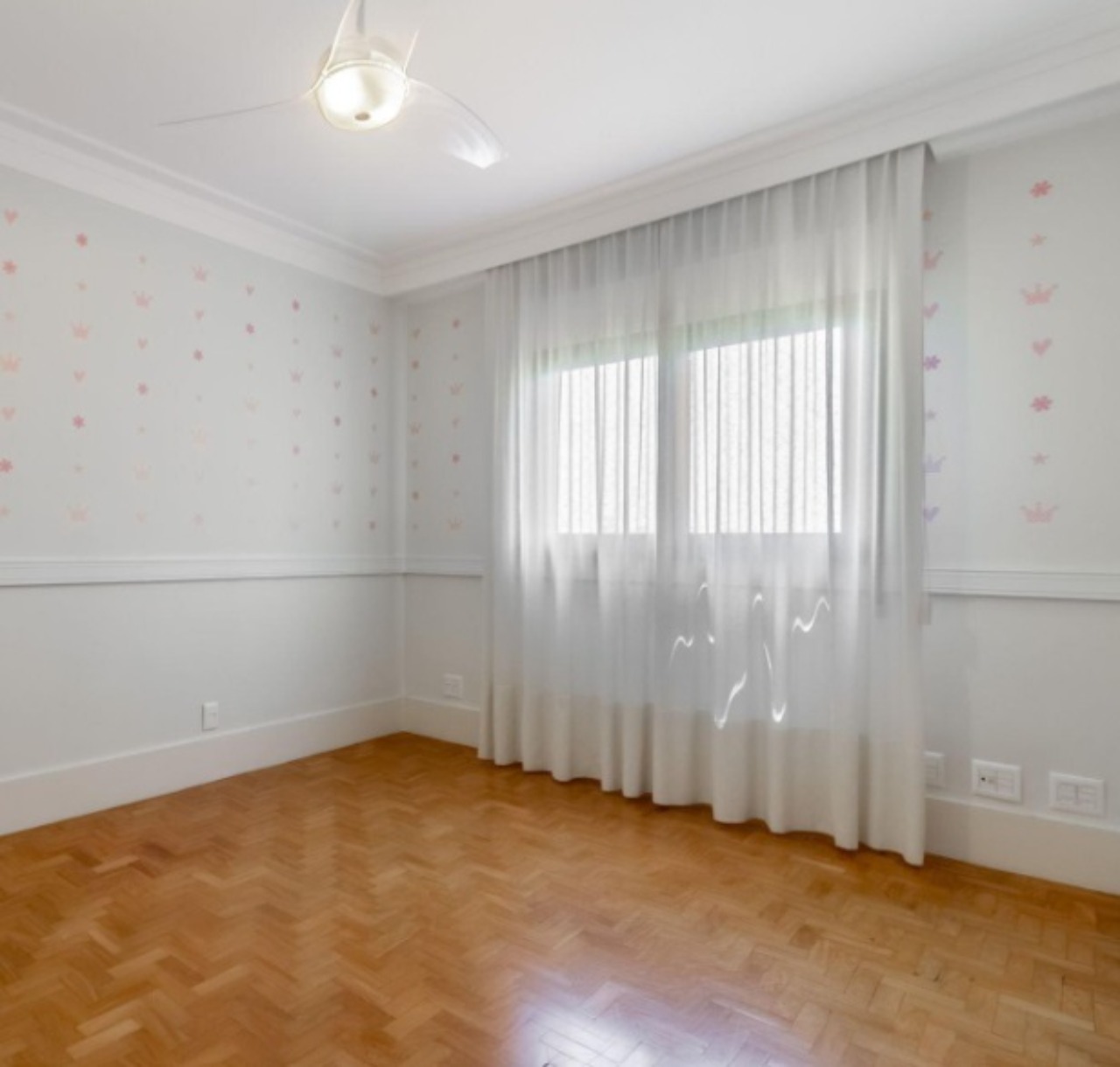 Apartamento à venda com 4 quartos, 260m² - Foto 17