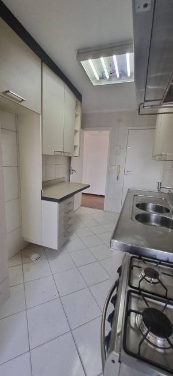 Apartamento à venda com 1 quarto, 90m² - Foto 12