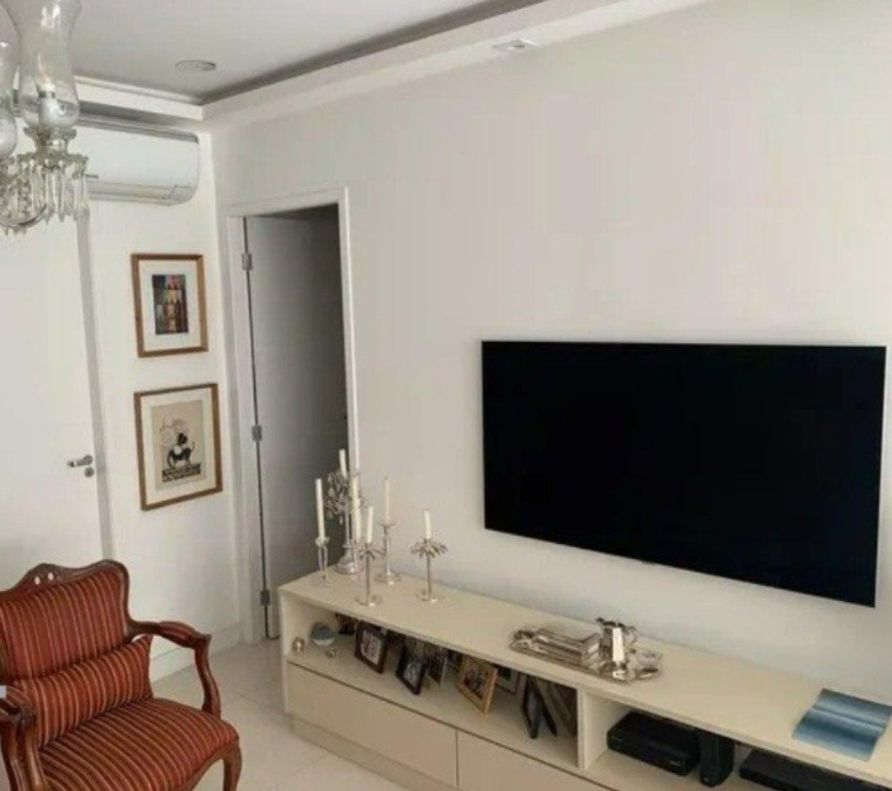 Apartamento à venda com 1 quarto, 79m² - Foto 2