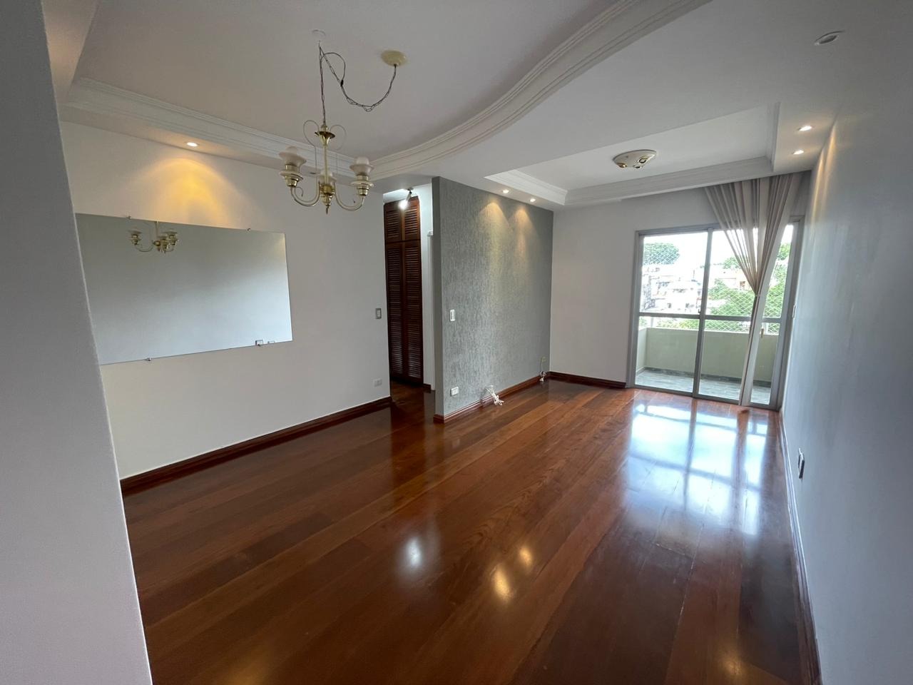 Apartamento à venda com 2 quartos, 62m² - Foto 5