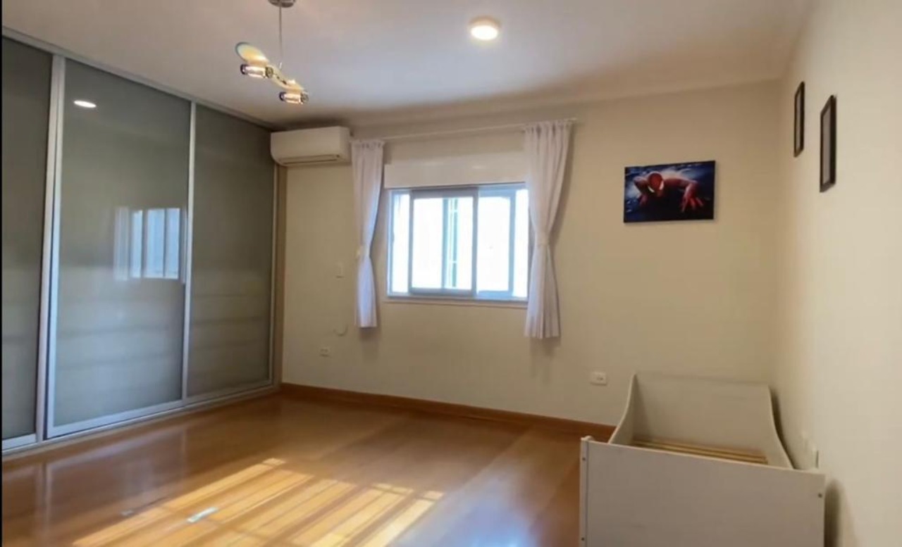 Casa à venda com 3 quartos, 136m² - Foto 4