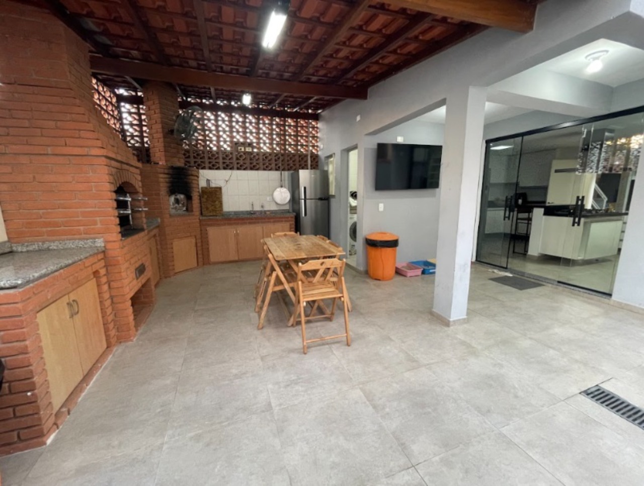 Casa à venda com 4 quartos, 280m² - Foto 5